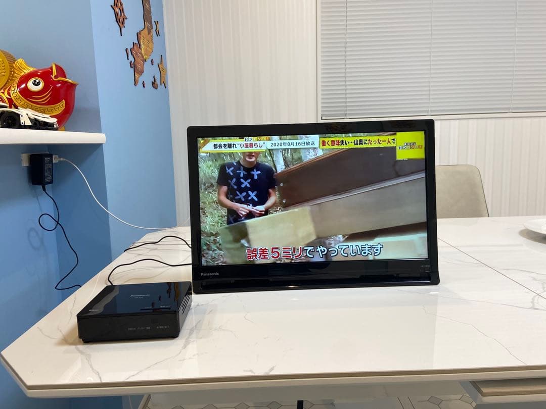 パナソニック 19V型 ポータブルテレビ UN-19F9
