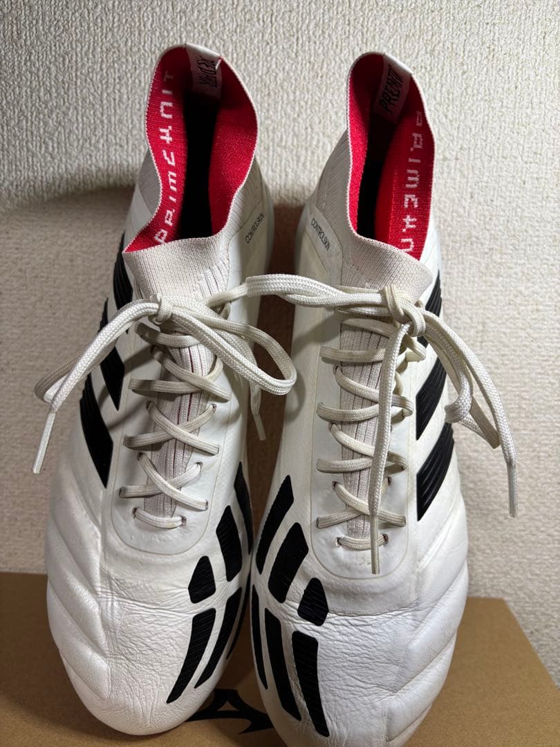 adidas プレデターマニア+19 スパイク ホワイト/ブラック/レッド