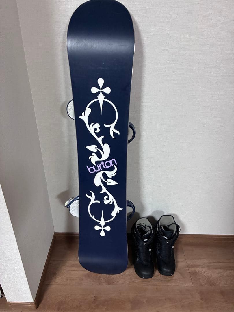 一度のみ使用の美品　全てバートン　Burtonスノーボード2点セット