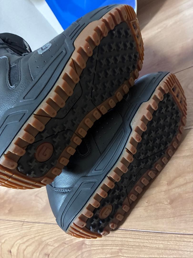 一度のみ使用の美品　全てバートン　Burtonスノーボード2点セット