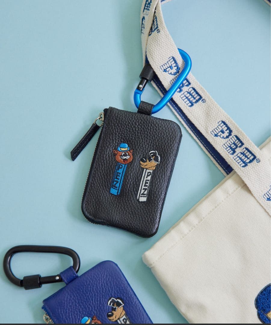 PEZ(ペッツ) ×ear】《牛革》カラビナ付きパス＆キーケース　新品未使用