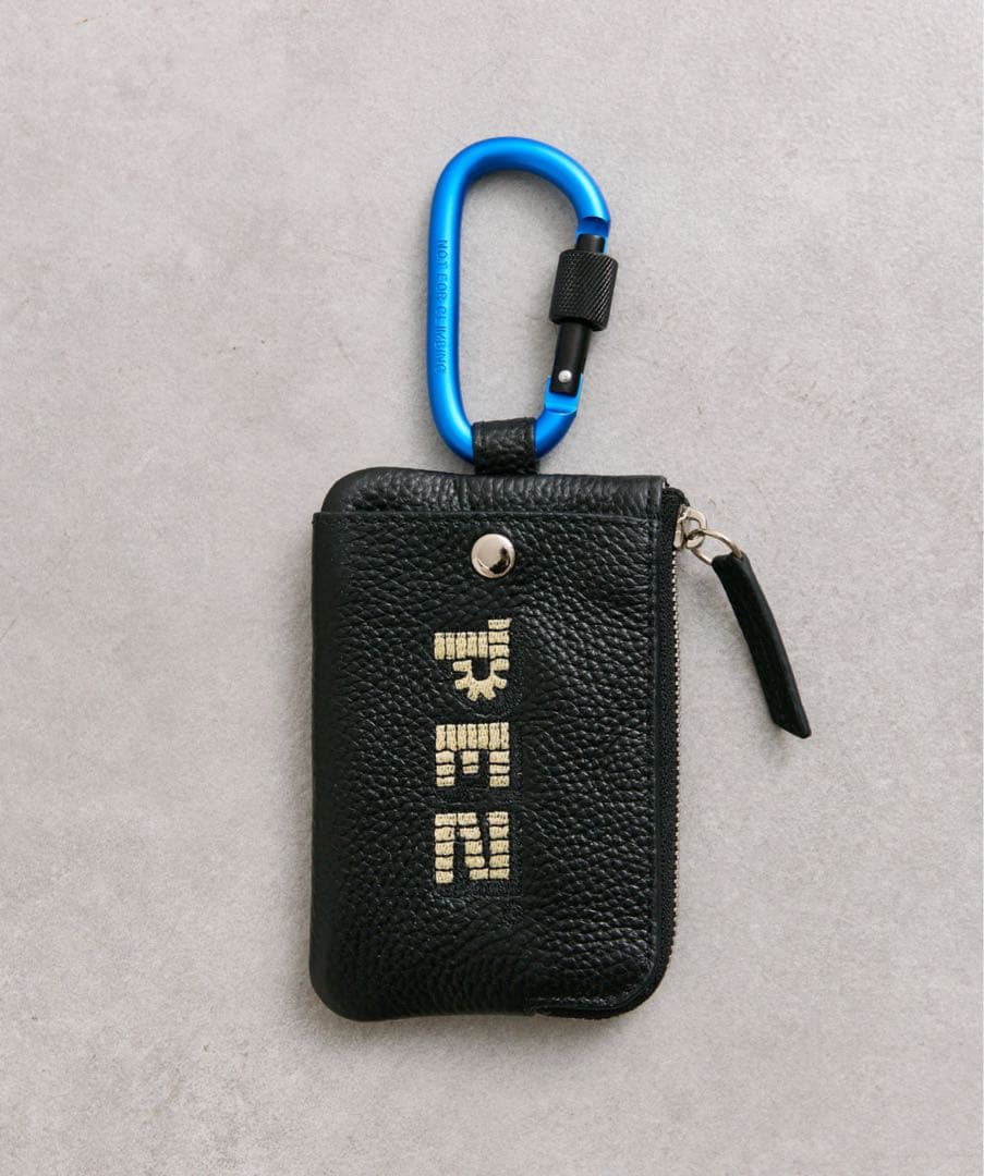 PEZ(ペッツ) ×ear】《牛革》カラビナ付きパス＆キーケース　新品未使用