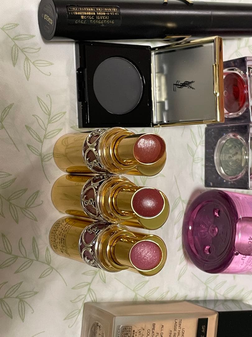 YSL メイクアップセット　コスメまとめ売り　デパコス　イヴ・サンローラン