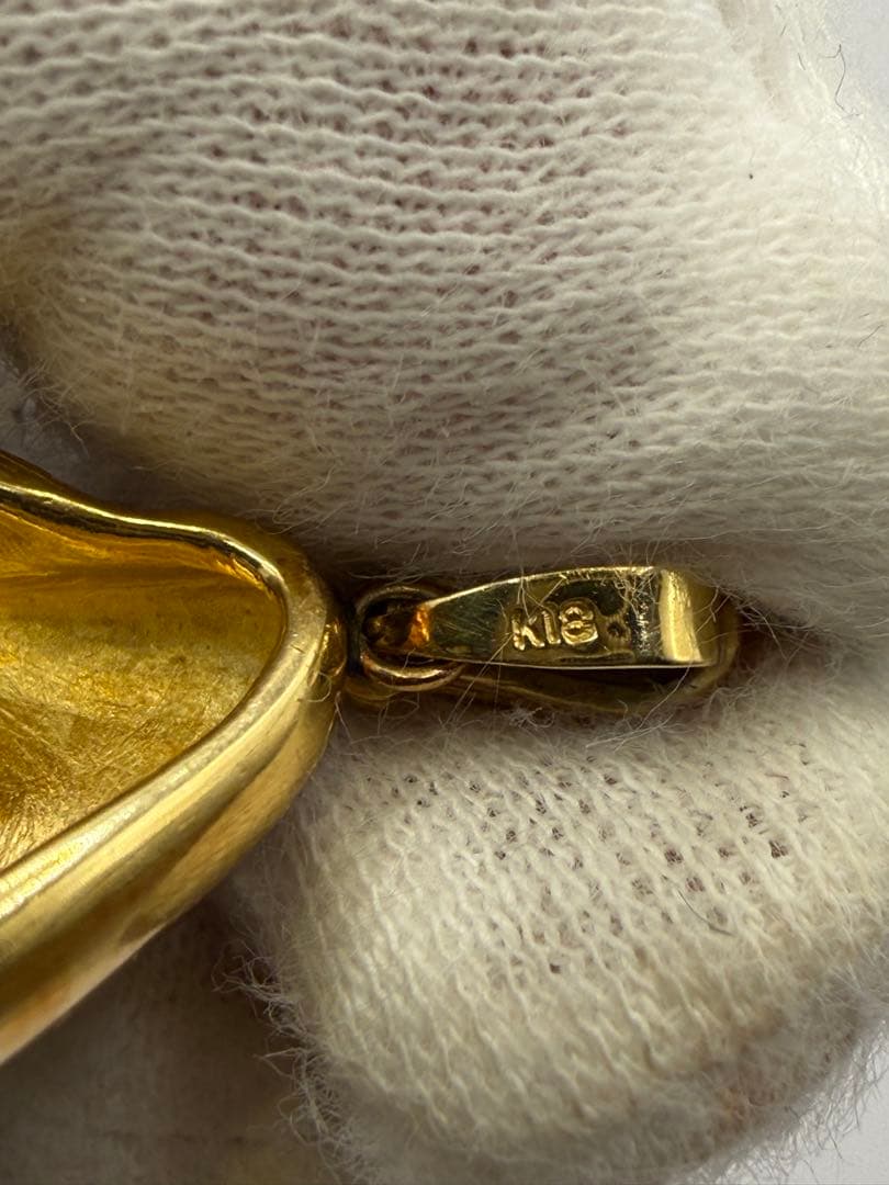 一点物　K18 大粒オパール ペンダントトップ　岩石付き