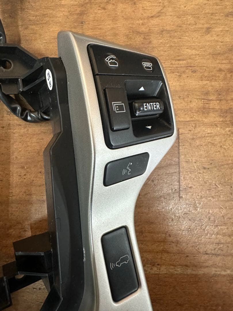 ランクル　プラド150 TZ-G用 ステアリングスイッチ　前期　中期