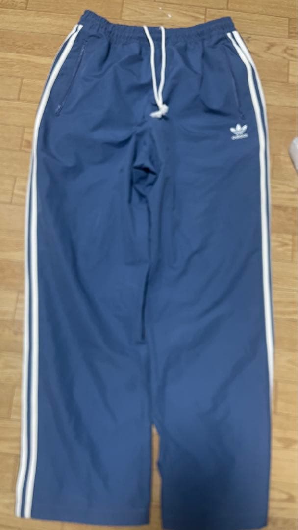 セ*ミ様 美品【別注】 ＜adidas Originals＞ADS200 トラッ