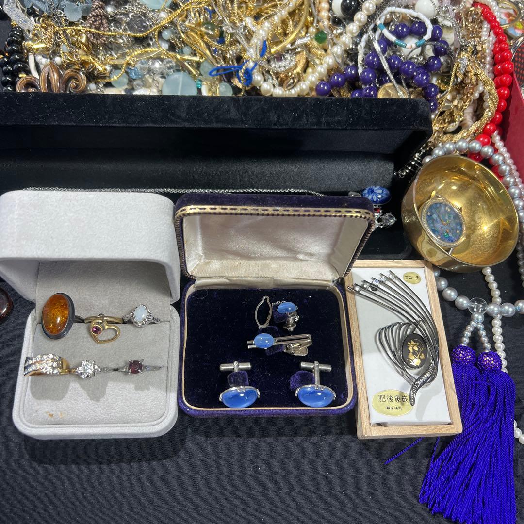 PB236 約3.2kg アクセサリーまとめ　整理品　ジュエリー