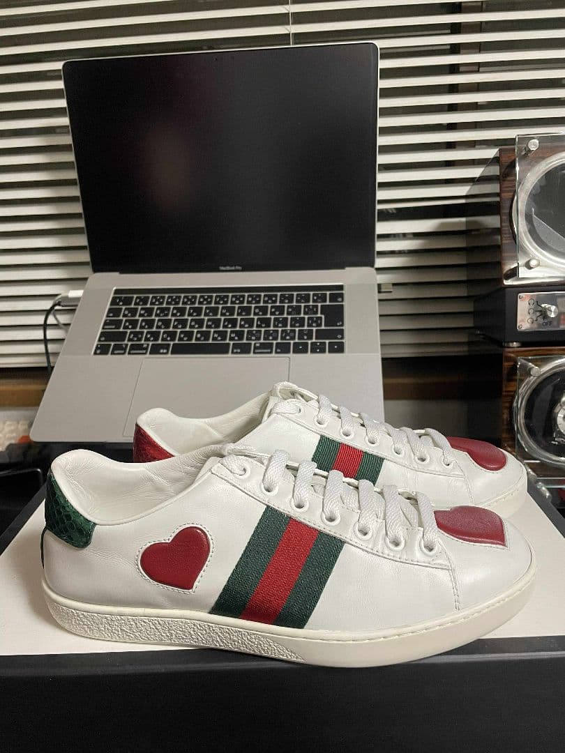 Gucci ハートモチーフ スニーカー
