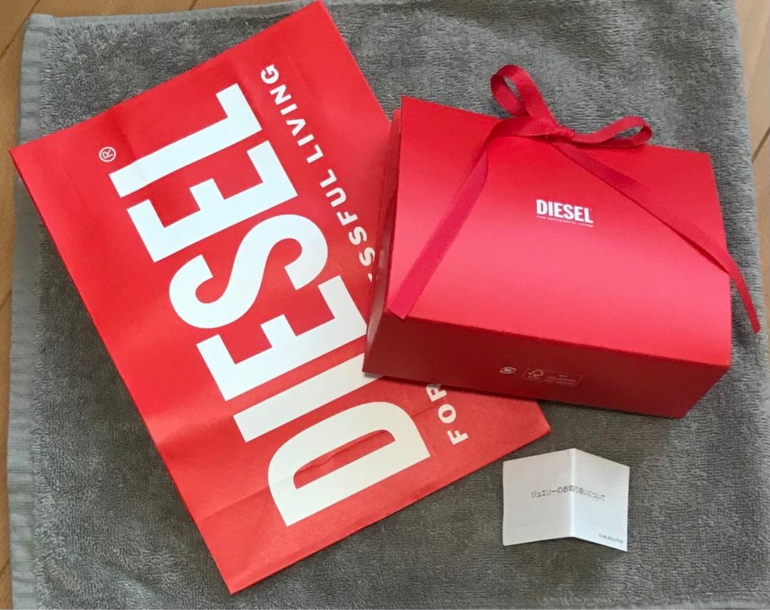 ✨新品・正規品✨DIESEL ディーゼル　片耳用ピアス