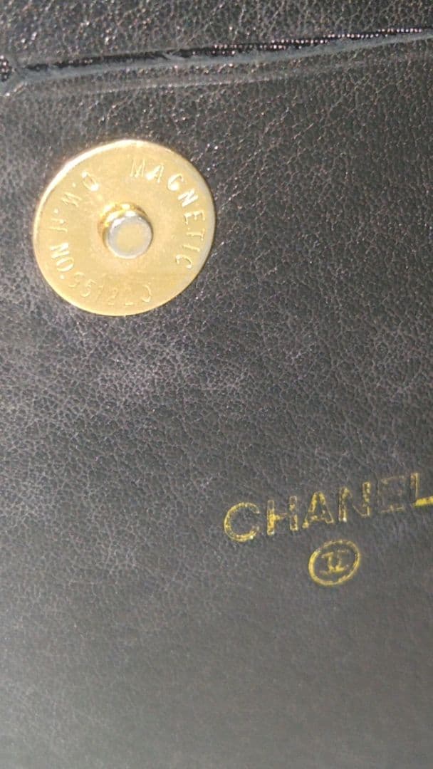 CHANEL ブラック レザー がま口財布