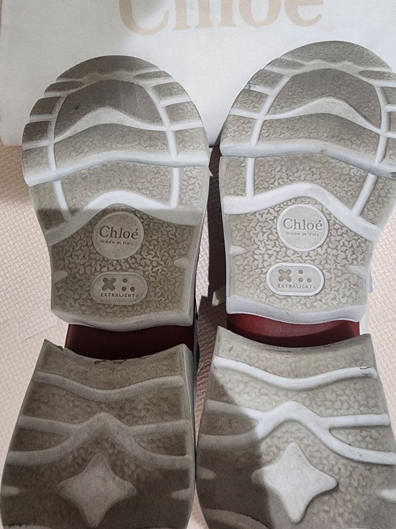 Chloé スニーカー ホワイト/グリーン/レッド