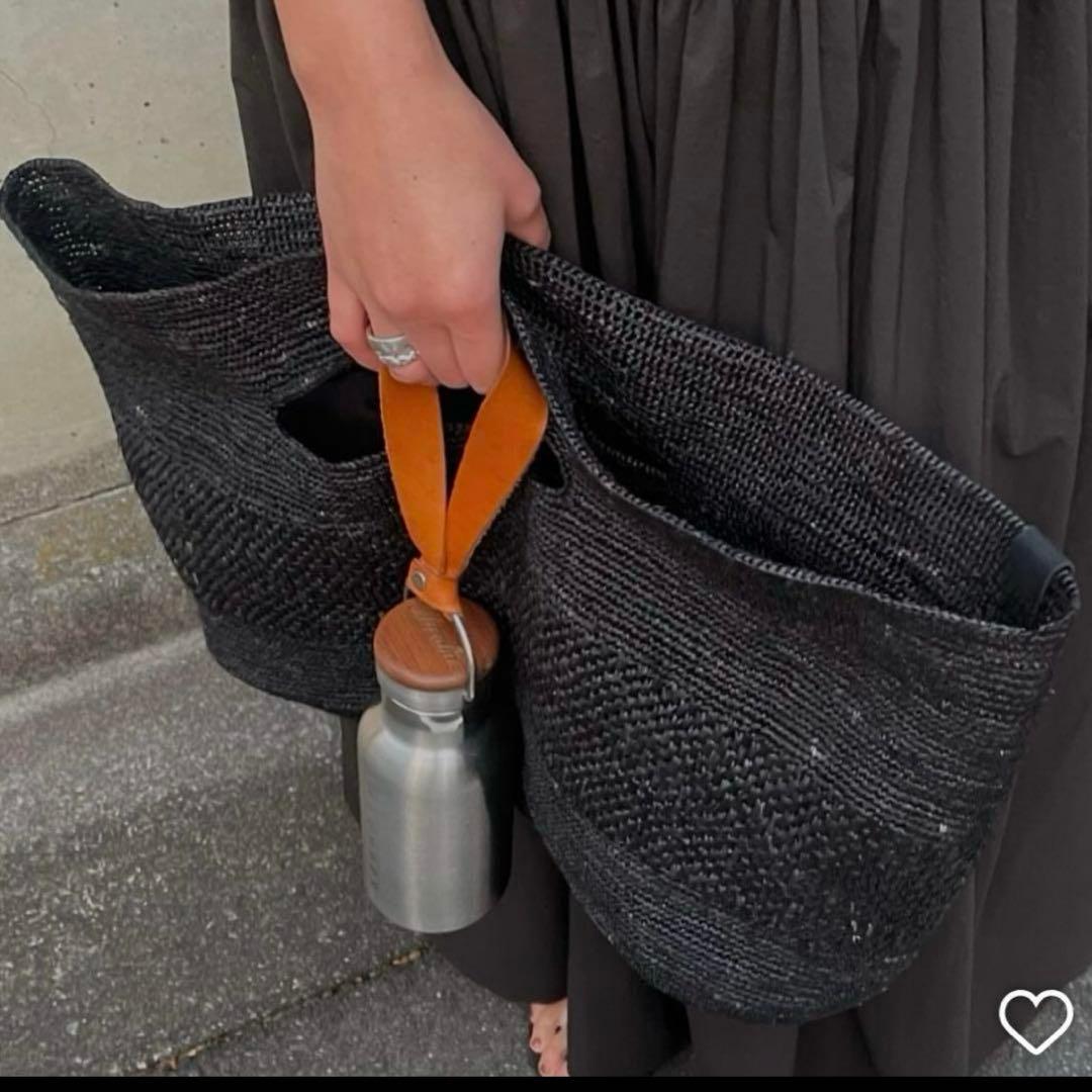 エトレトウキョウ⭐︎新品未使用⭐︎ラフィアバッグ　ブラック