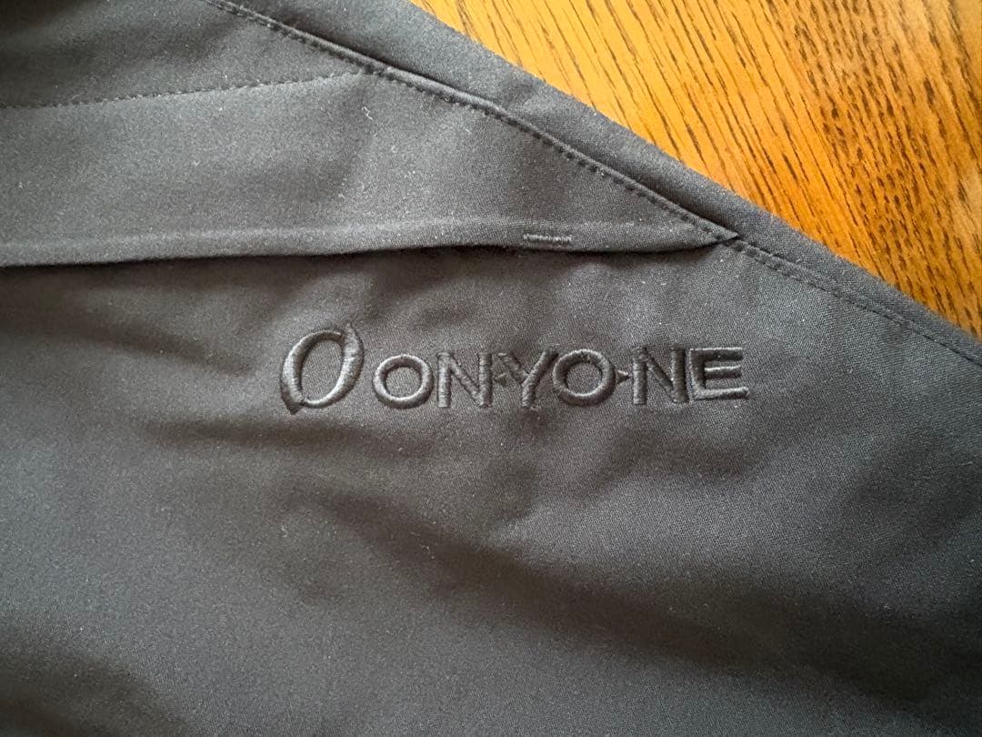 ONYONE スキーパンツ サスペンダー付き