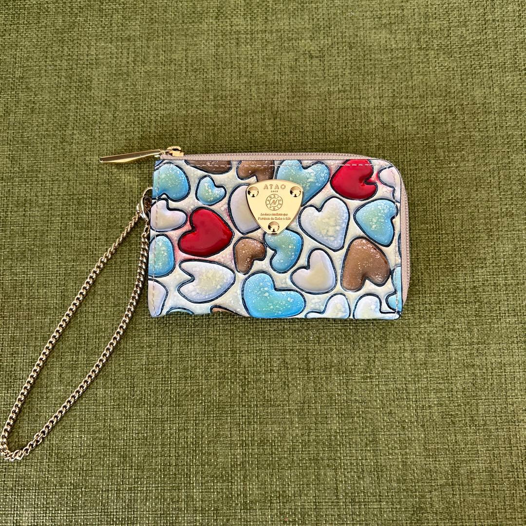 【ATAOアタオキーケース】ケース　ハート柄　小物チェーン付