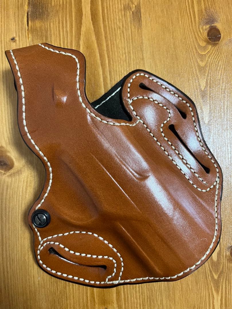 デサンティス ベレッタ PX4 サムブレイク ホルスター レザー