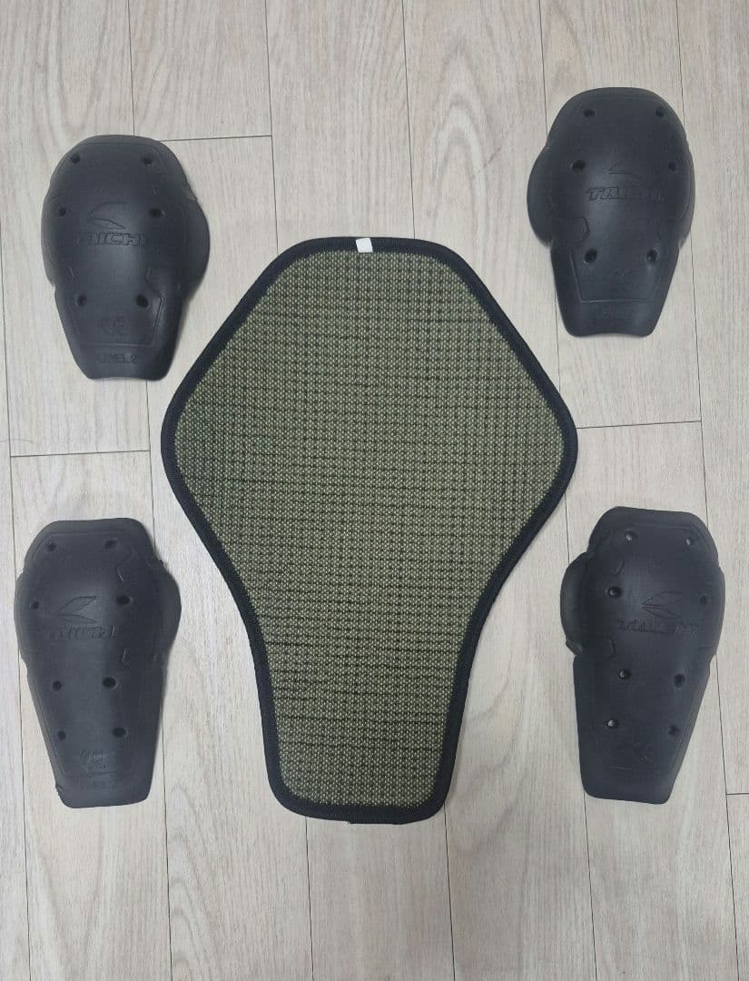 TAICHI 【L】サイズ　3シーズン　ジャケット