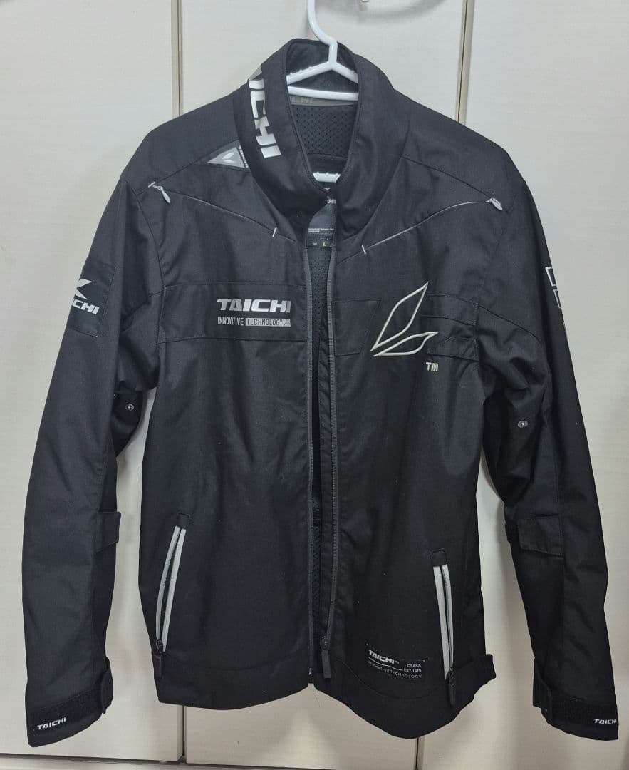 TAICHI 【L】サイズ　3シーズン　ジャケット