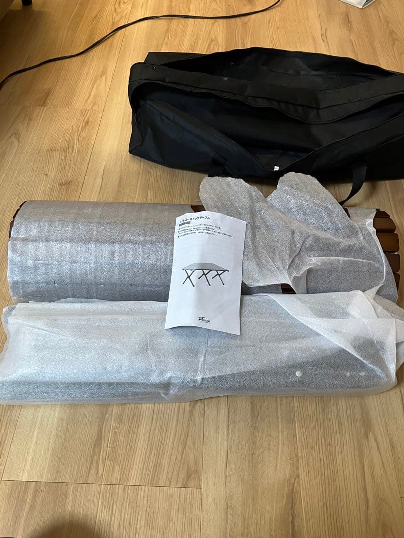 フィールドア　ウッドロールテーブル 新品未使用品