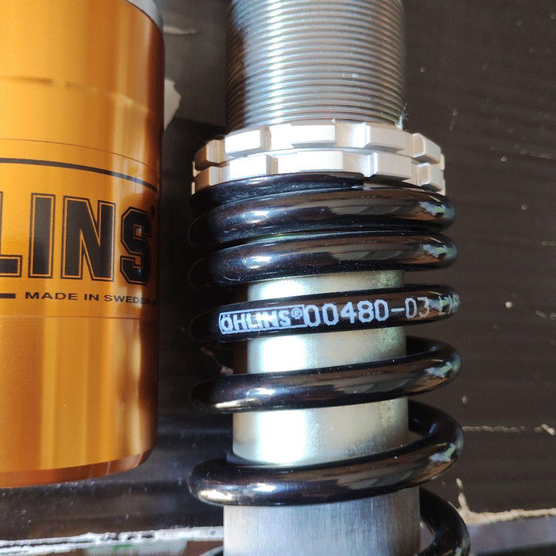 オーリンズ　リアショック