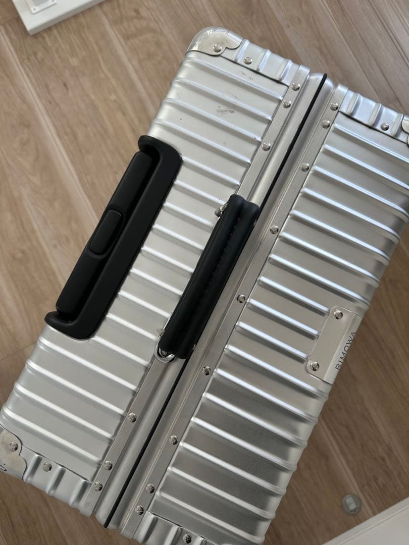 【姫さん専用】リモアRIMOWA 84L キャリーケース 生涯保証付