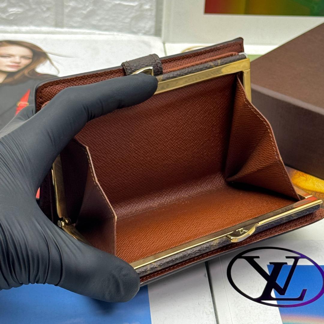 ルイヴィトン モノグラム ヴィエノワ 二つ折り がま口 財布