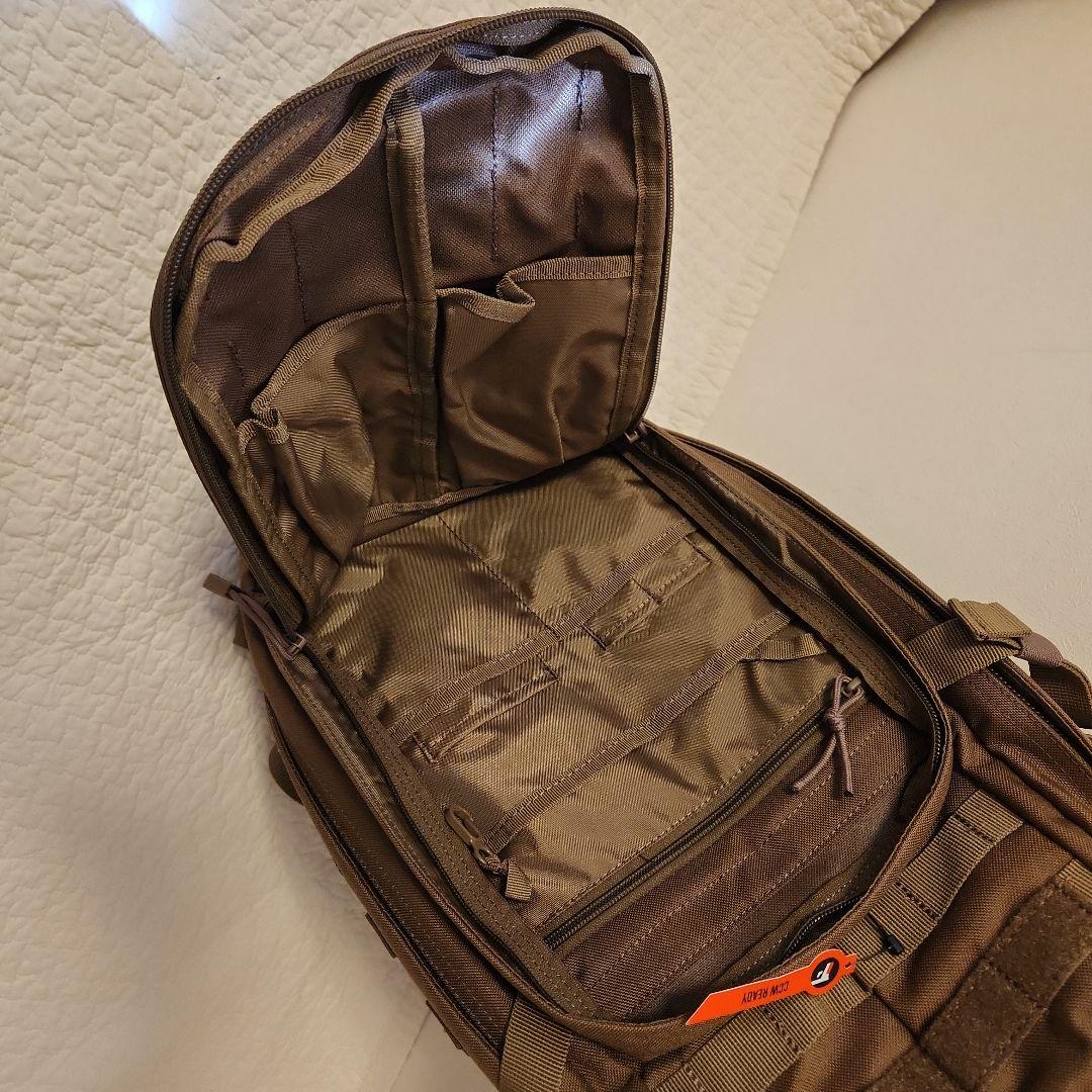 nt7070です。 タクティカルスリングバッグ バッグパック 新品