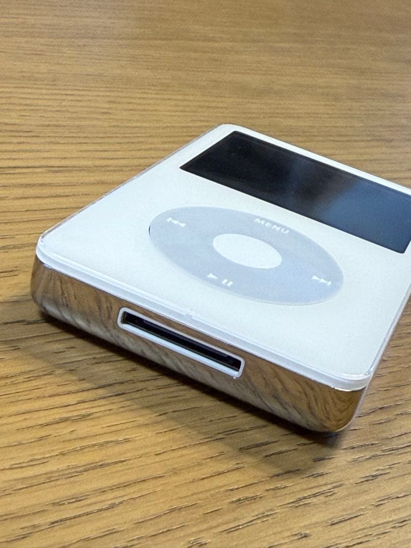 【ジャンク品】Apple iPod 80GB ホワイト