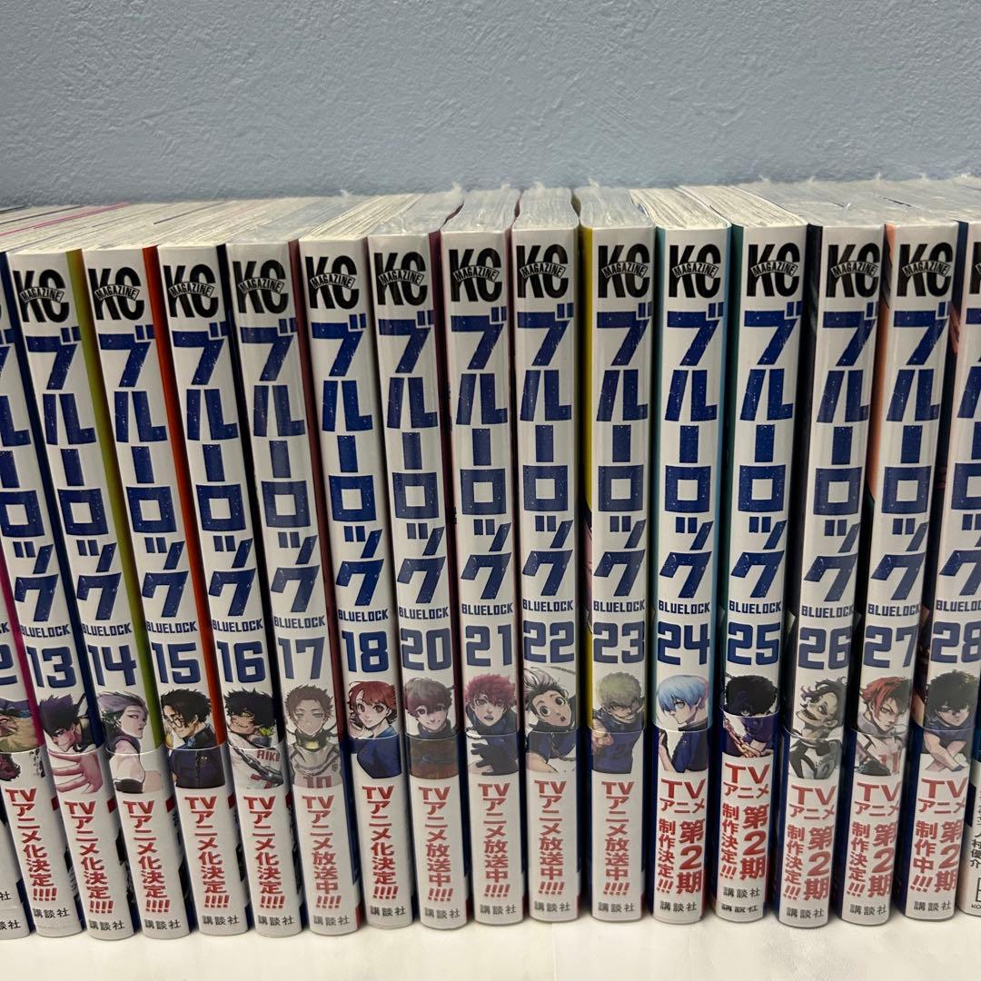 ブルーロック 1~28巻＋エピソード凪＋都道府県ポストカード