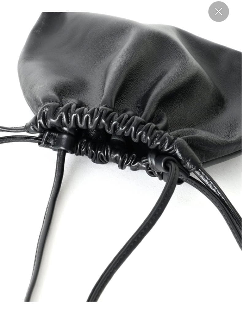 【新品未使用】CELERI セルリ　SMALL POUCH ブラック