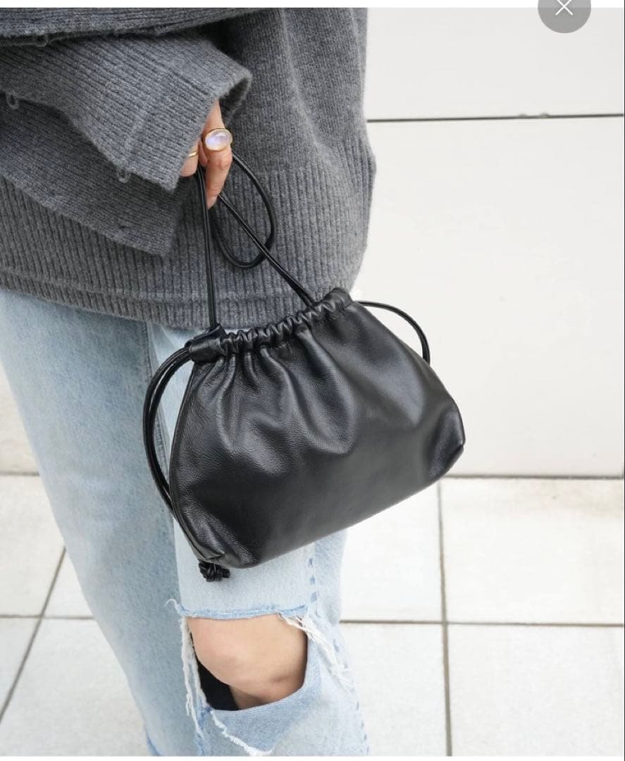 【新品未使用】CELERI セルリ　SMALL POUCH ブラック