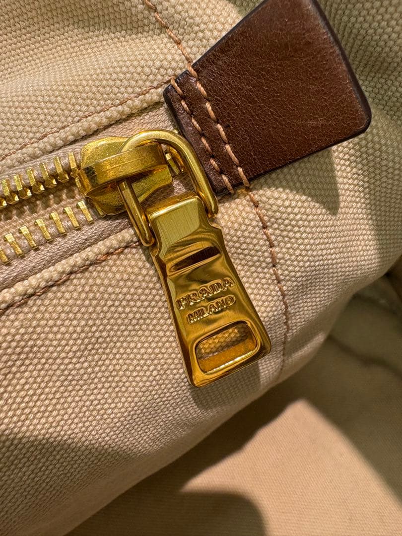 PRADA カナパ　トートバッグ