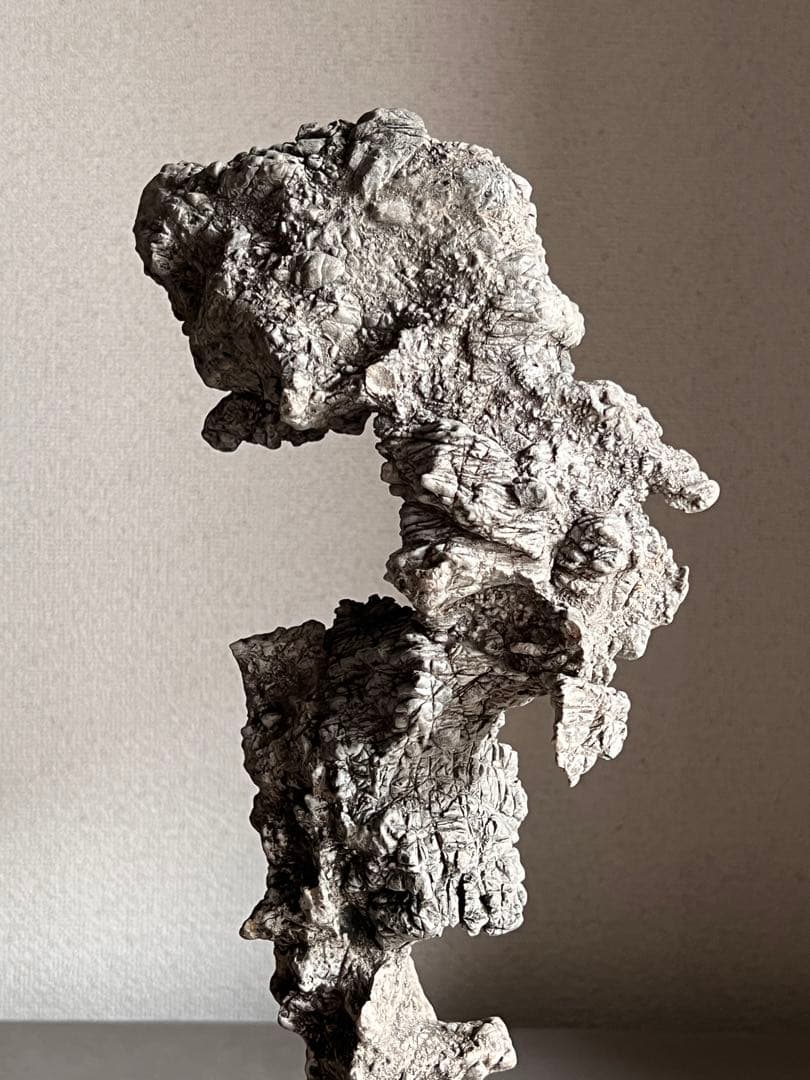 古美術　太湖石・時代物・天然古賞石　置物・古賞物・古擺件　中国美術　唐物　自然石