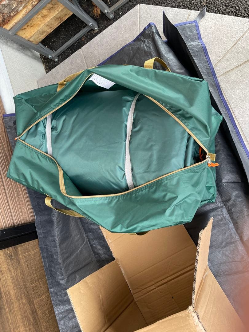 Coleman タフスクリーン ルームハウス/MIDX