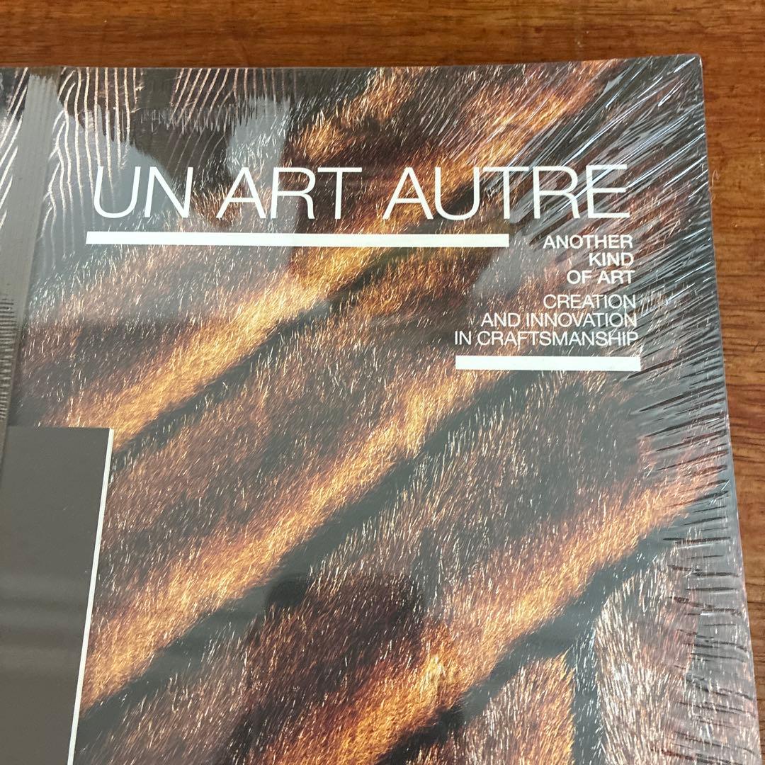 UN ART AUTRE FENDI フェンディ カタログ ハイブランド