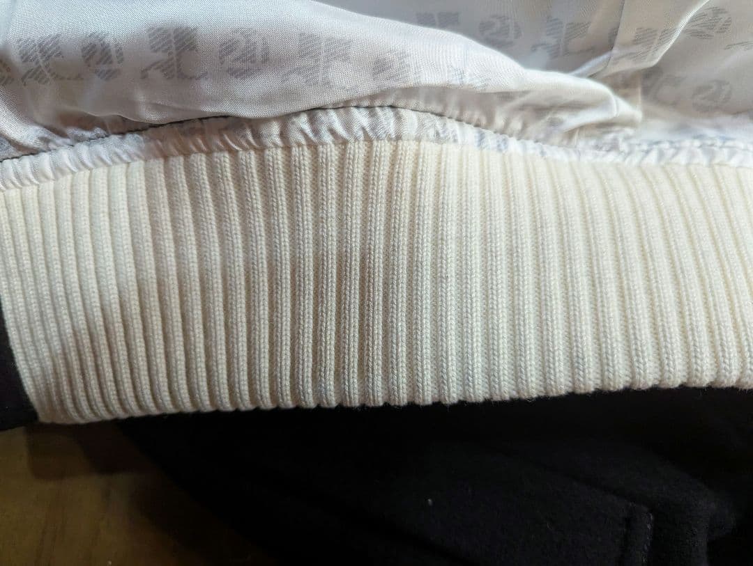 ち*ち様 クレージュ　スタジャン　ロング