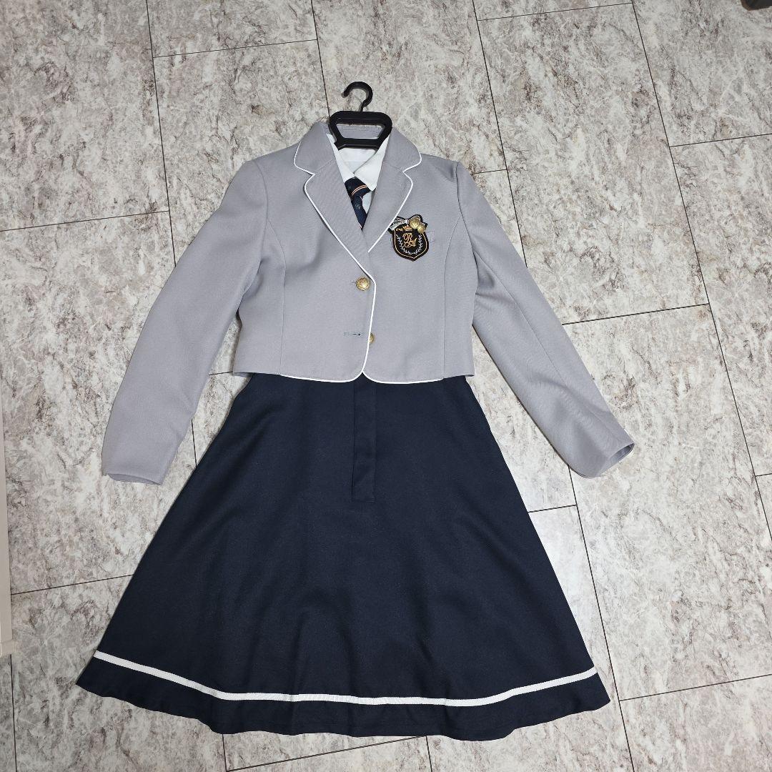 repipi armario　卒服