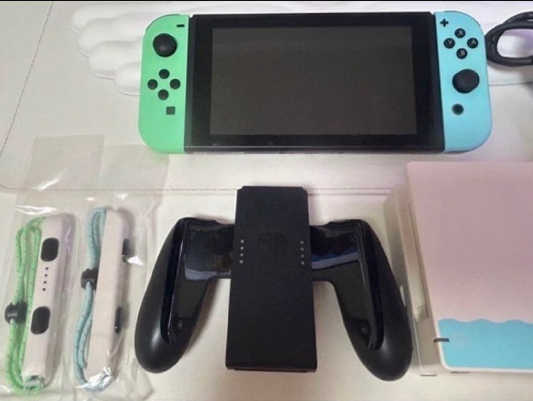 【美品】Nintendo Switch あつまれ どうぶつの森エディション