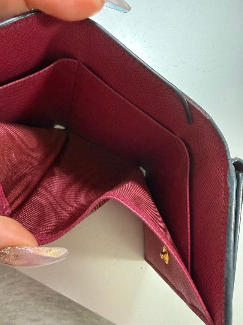 PRADA レザー 三つ折り財布