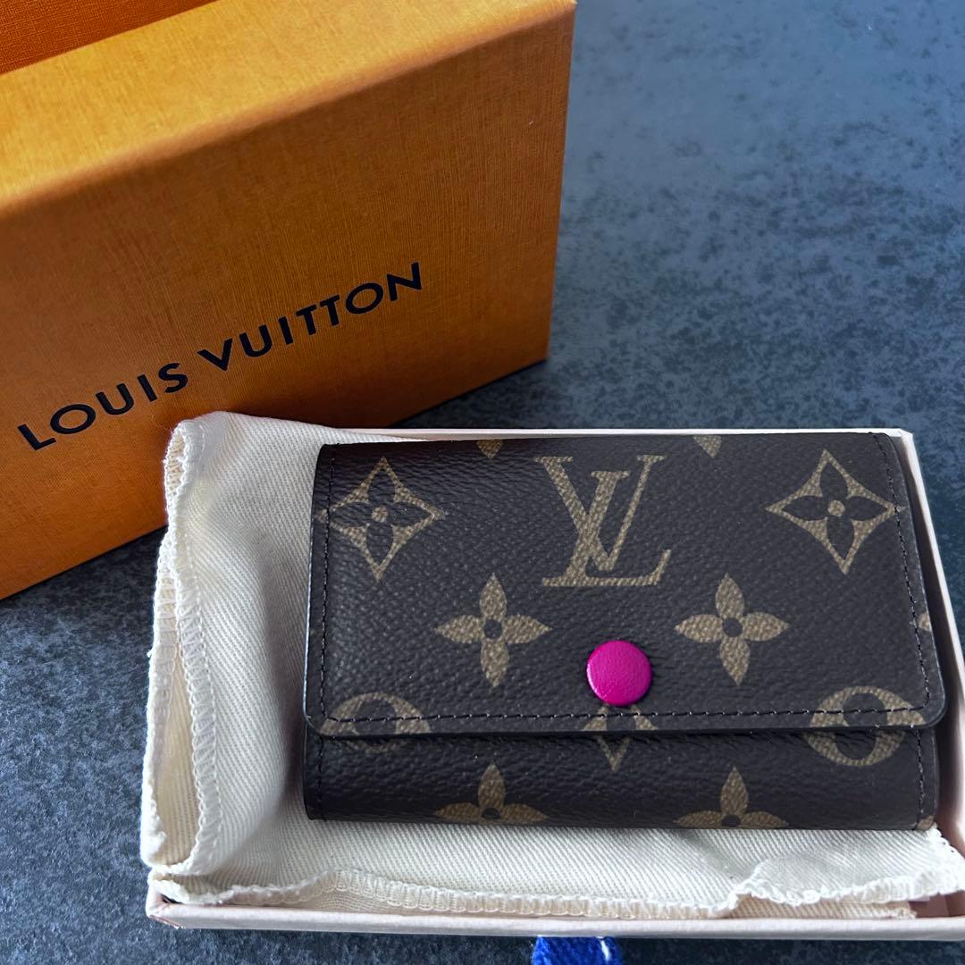 【未使用】LOUIS VUITTON モノグラム ミュルティクレ6 キーケース