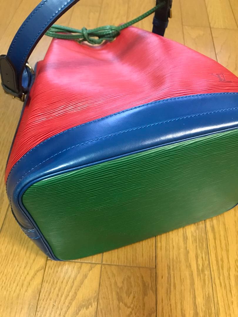 ルイビィトン　エピ