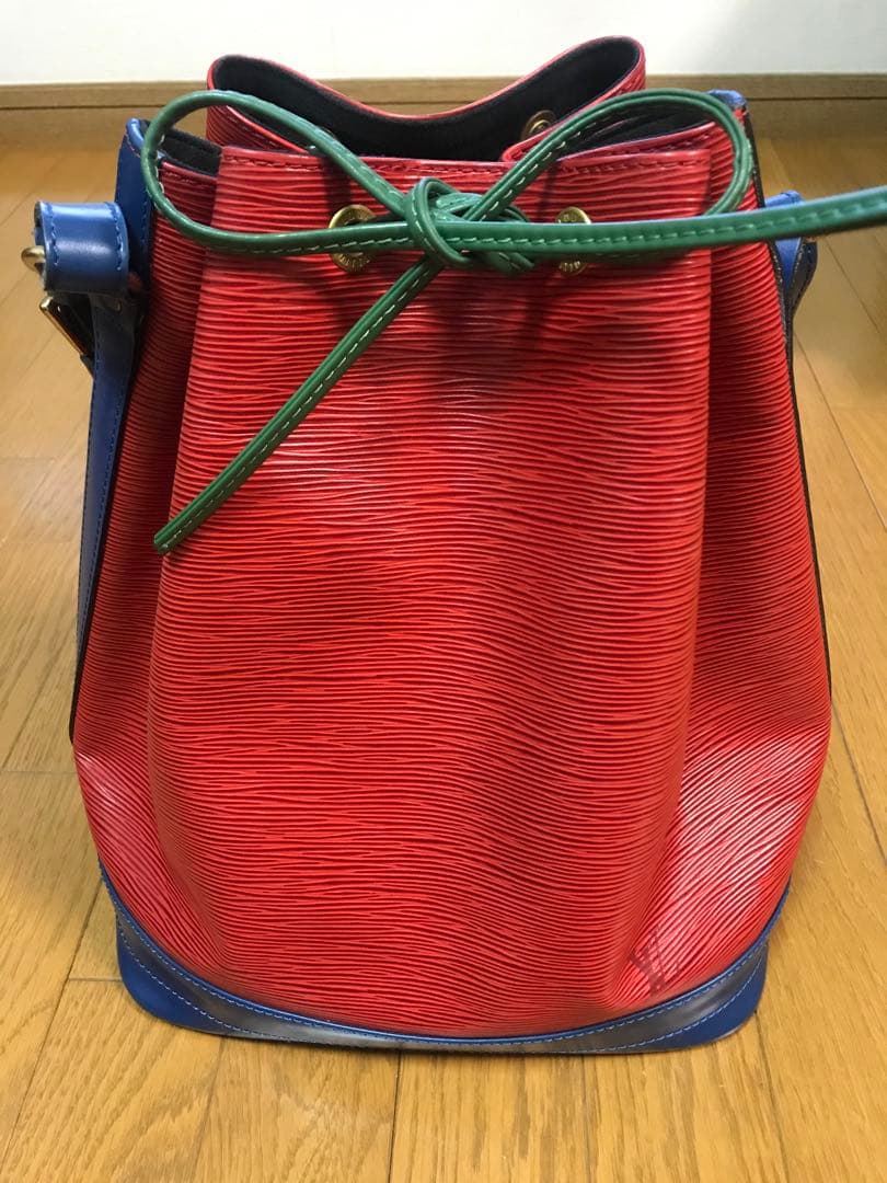 ルイビィトン　エピ