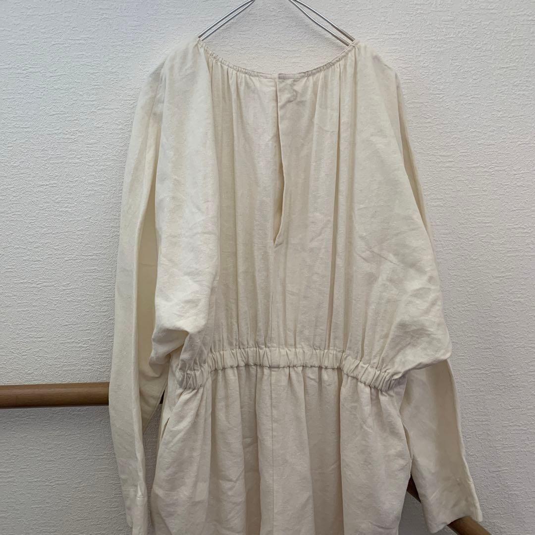 美品　kanoco着用 オールインワン　シルク麻