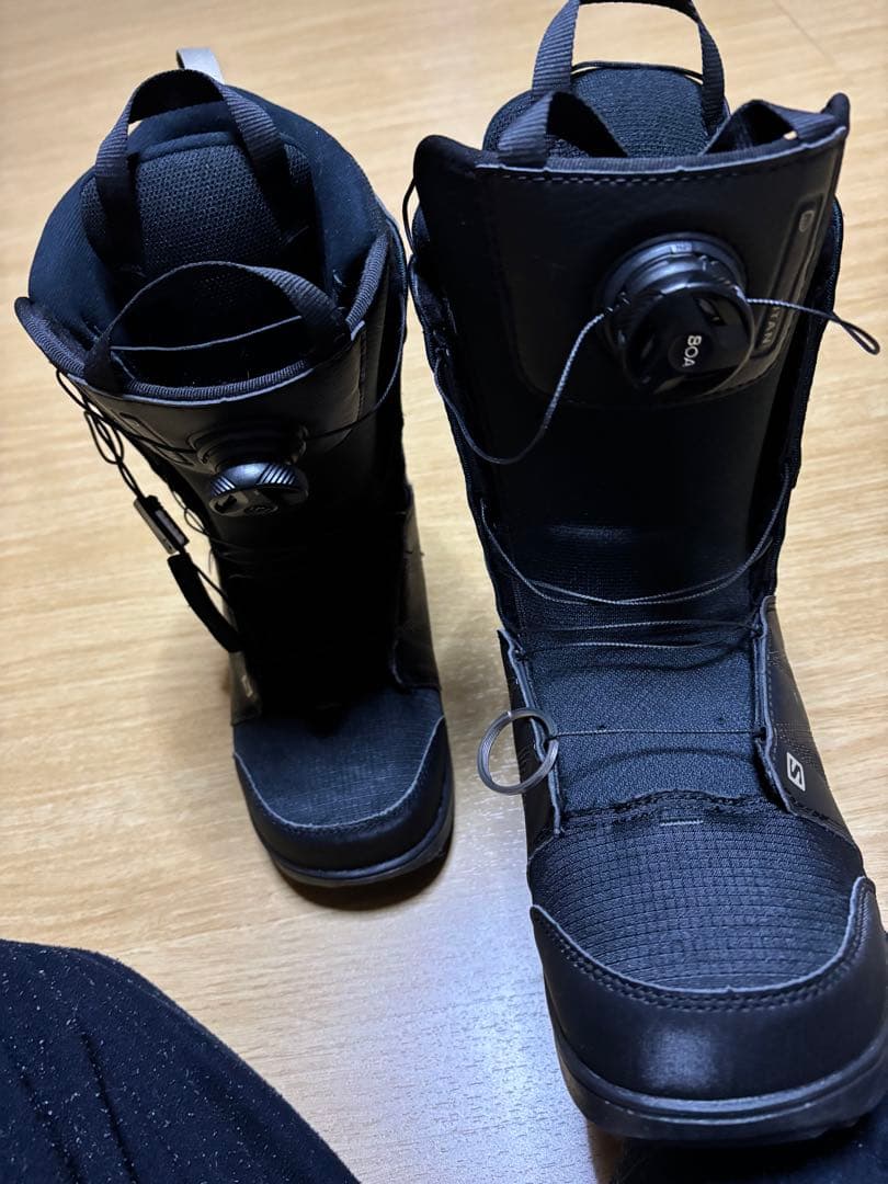 スノーボード板、バインディング、ケース、ブーツ、メンテナンスセットの4点セット