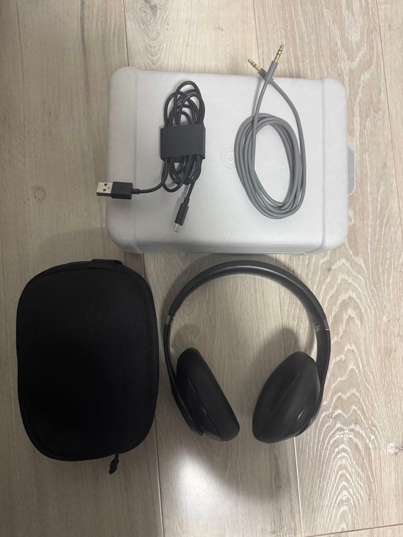 ヘッドホン beats studio pro Black