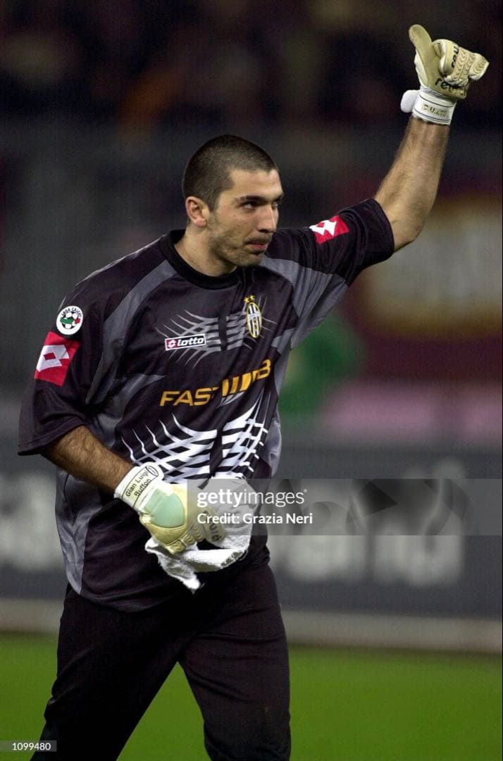 マ*グ様 lotto ユベントス　ゴールキーパーユニフォーム　Lサイズ　&ショー