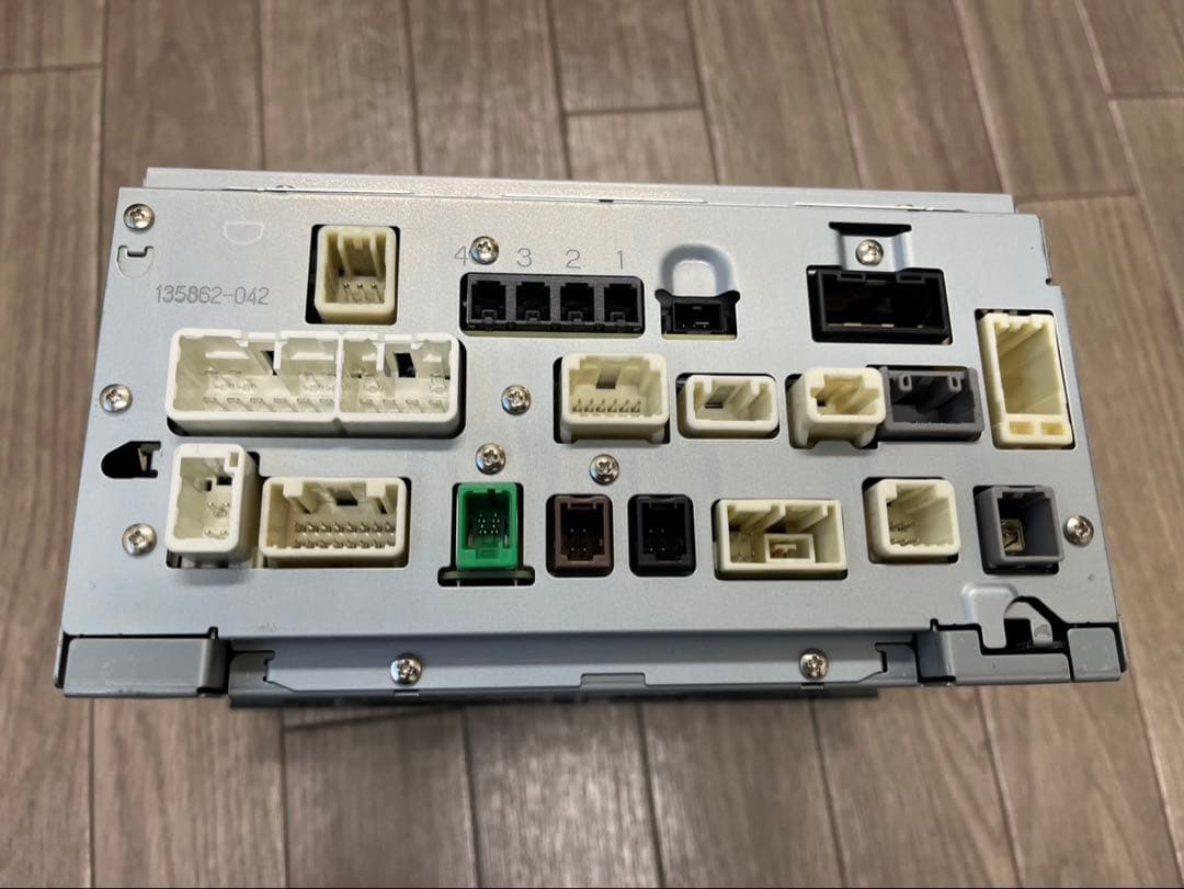 トヨタ 純正ナビ NSZT-W68T 地図SD2021版