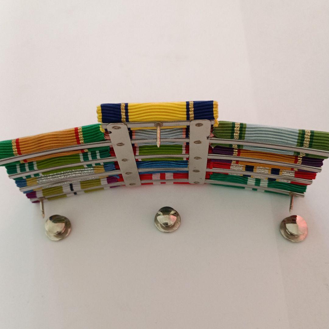 ミリタリーグッズ 防衛記念章　5段　13種類