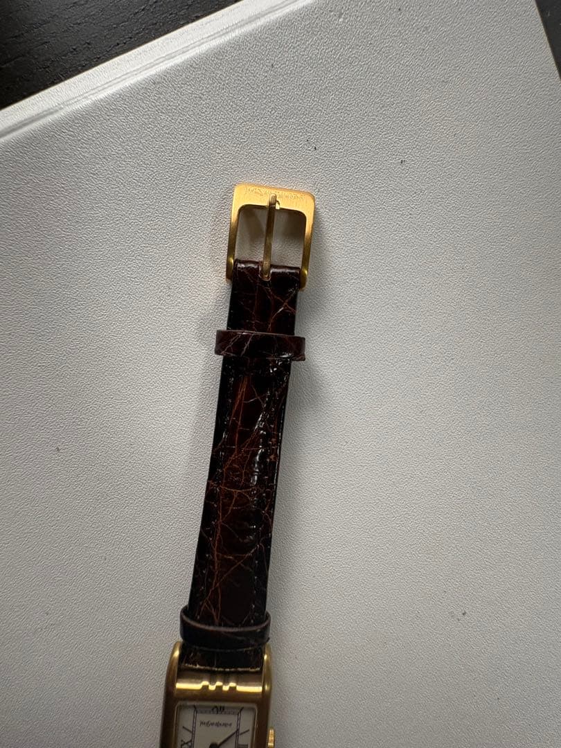 イヴサンローラン YSL レクタンギュラー ローマン 腕時計 クォーツ ゴールド