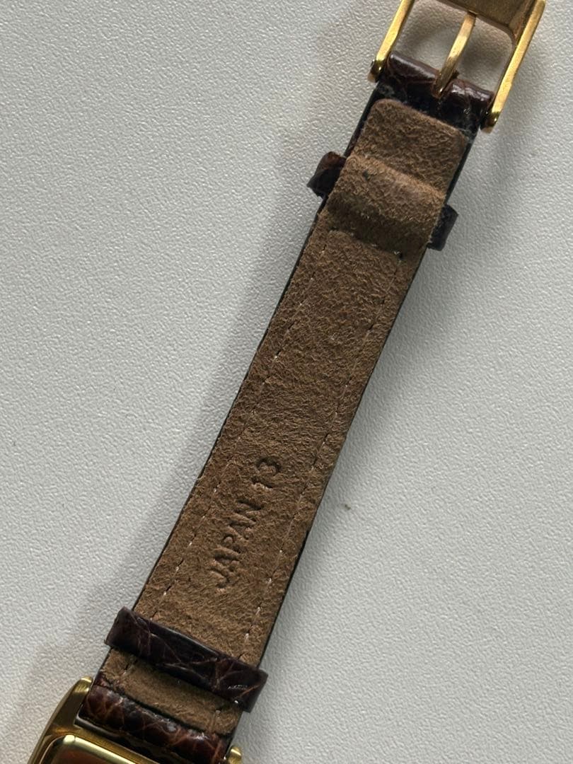 イヴサンローラン YSL レクタンギュラー ローマン 腕時計 クォーツ ゴールド