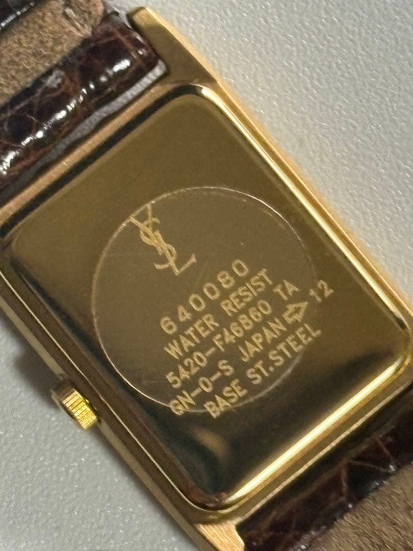 イヴサンローラン YSL レクタンギュラー ローマン 腕時計 クォーツ ゴールド